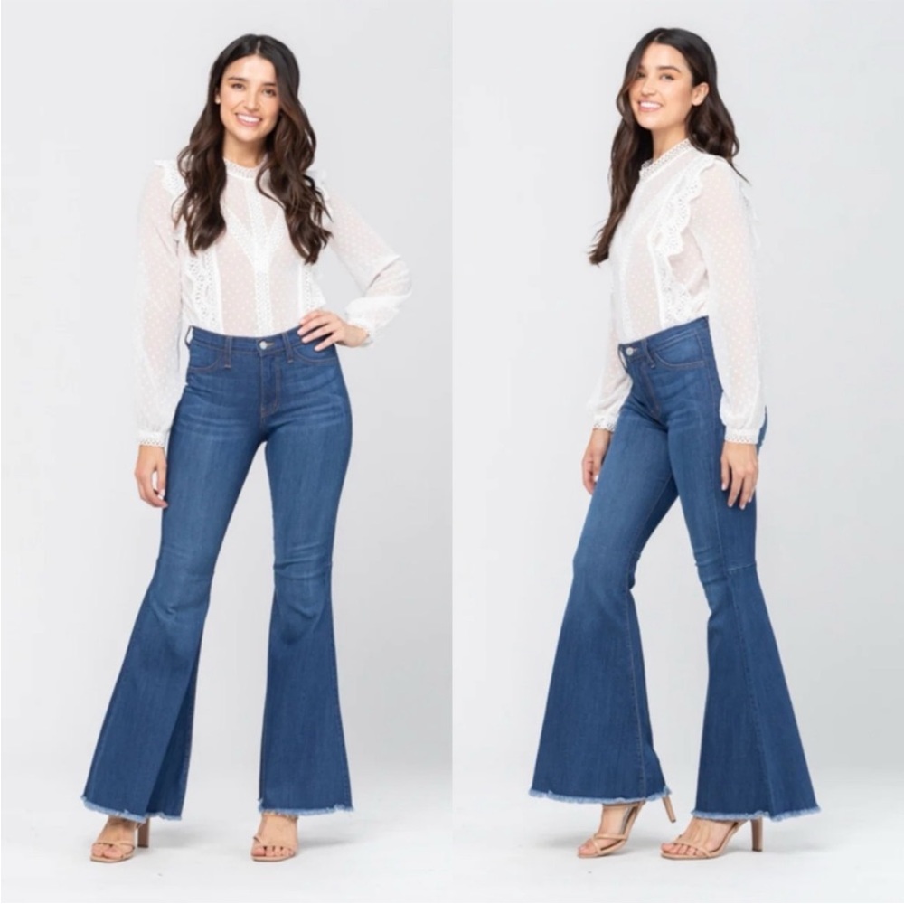 Judy Blue 5/27 High Waist Super Flare Jeans Medium Blue